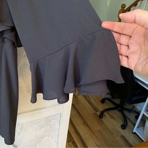 LOFT Ruffle Sleeve Peasant Top Women’s XS Charcoal Grey Semi-Sheer Feminine - Picture 6 of 9